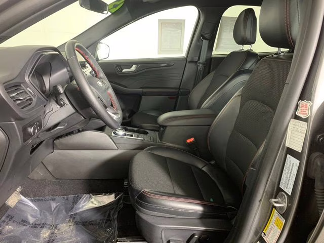 2025 Carbonized Gray Metallic Ford Escape ST-Line AWD SUV