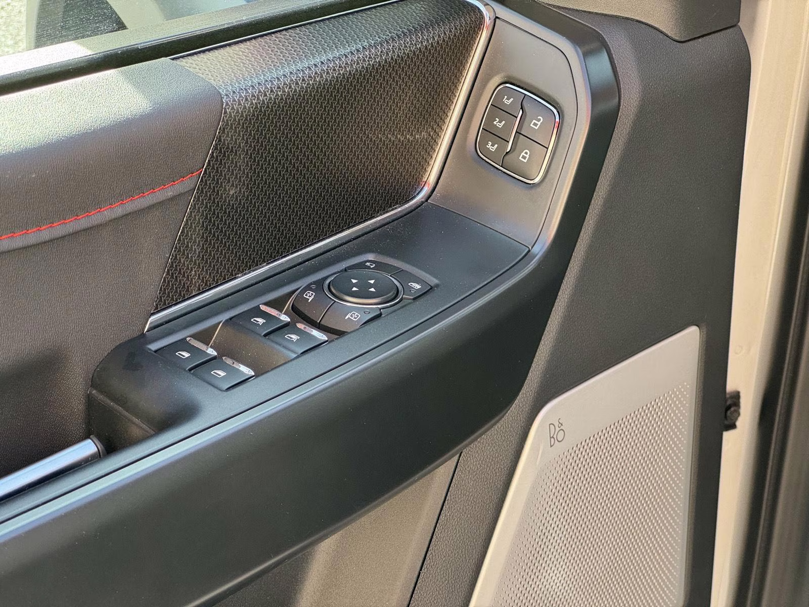 2025 Space White Ford F-150 Raptor 4X4 Truck