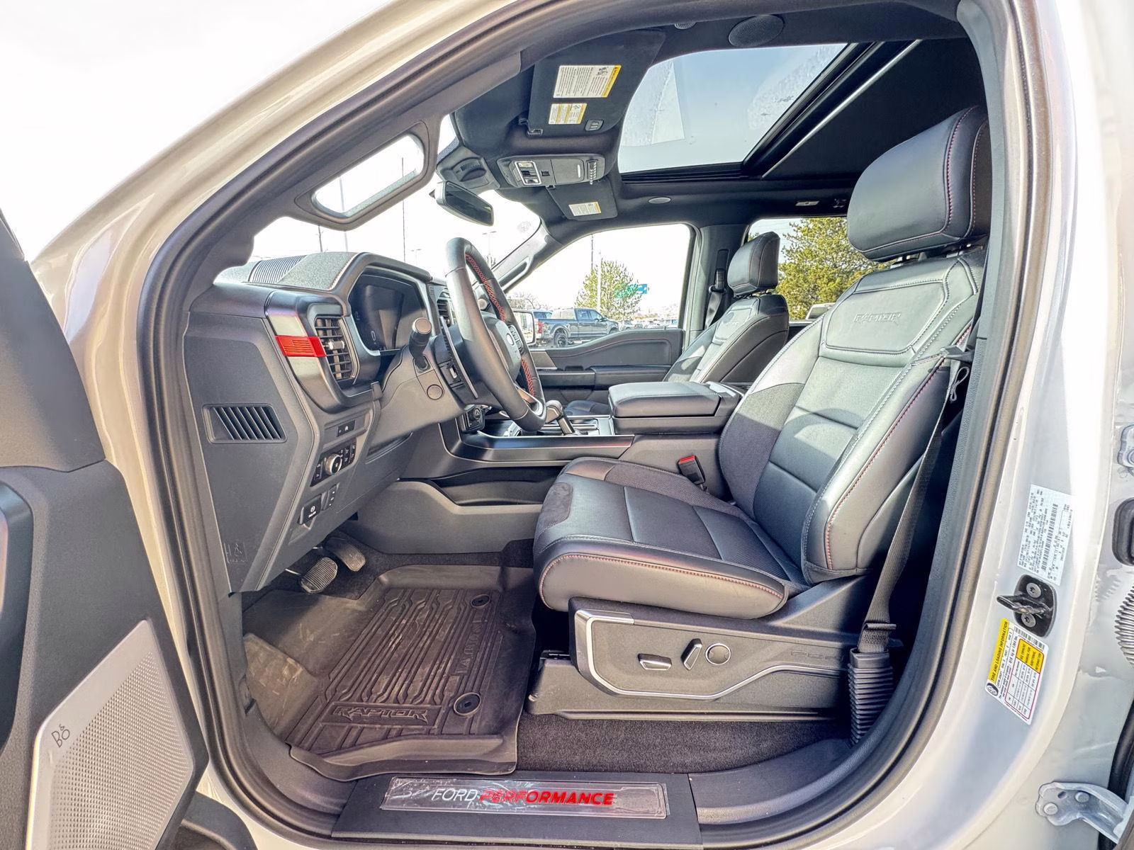 2025 Space White Ford F-150 Raptor 4X4 Truck