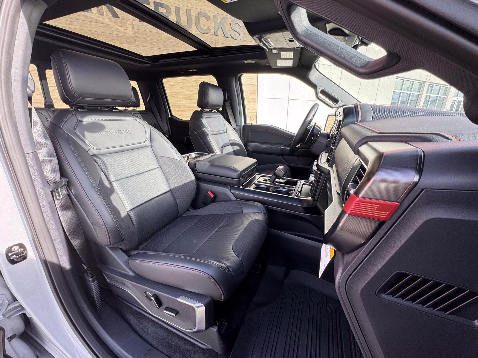 2025 Space White Ford F-150 Raptor 4X4 Truck