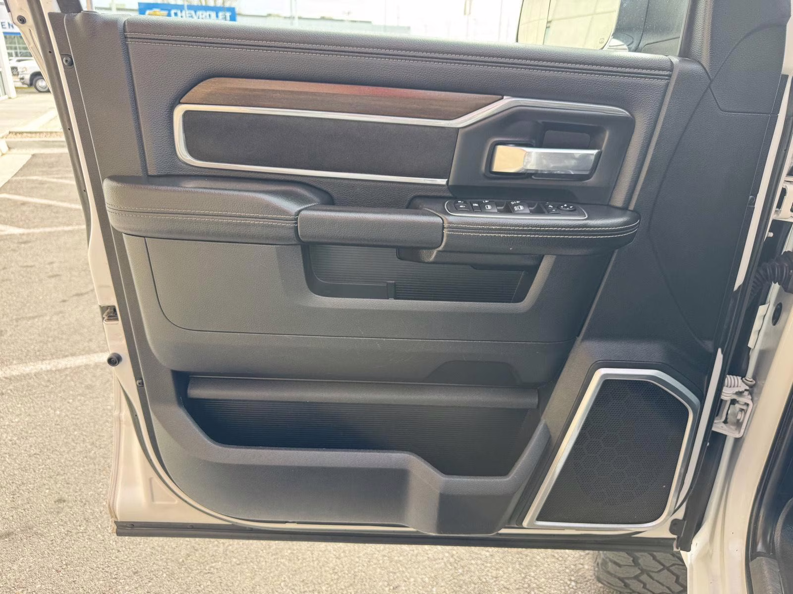 2022 Bright White Clearcoat Ram 2500 Laramie 4X4 Truck