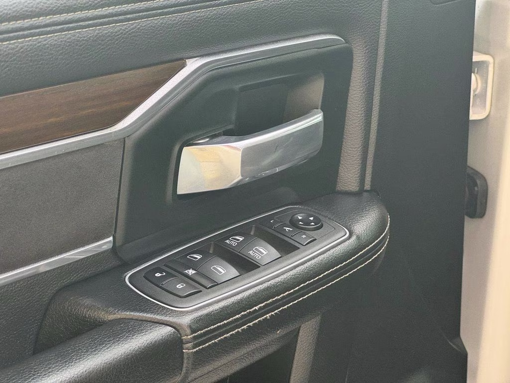 2022 Bright White Clearcoat Ram 2500 Laramie 4X4 Truck