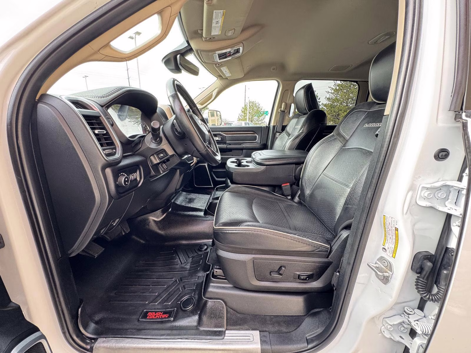 2022 Bright White Clearcoat Ram 2500 Laramie 4X4 Truck