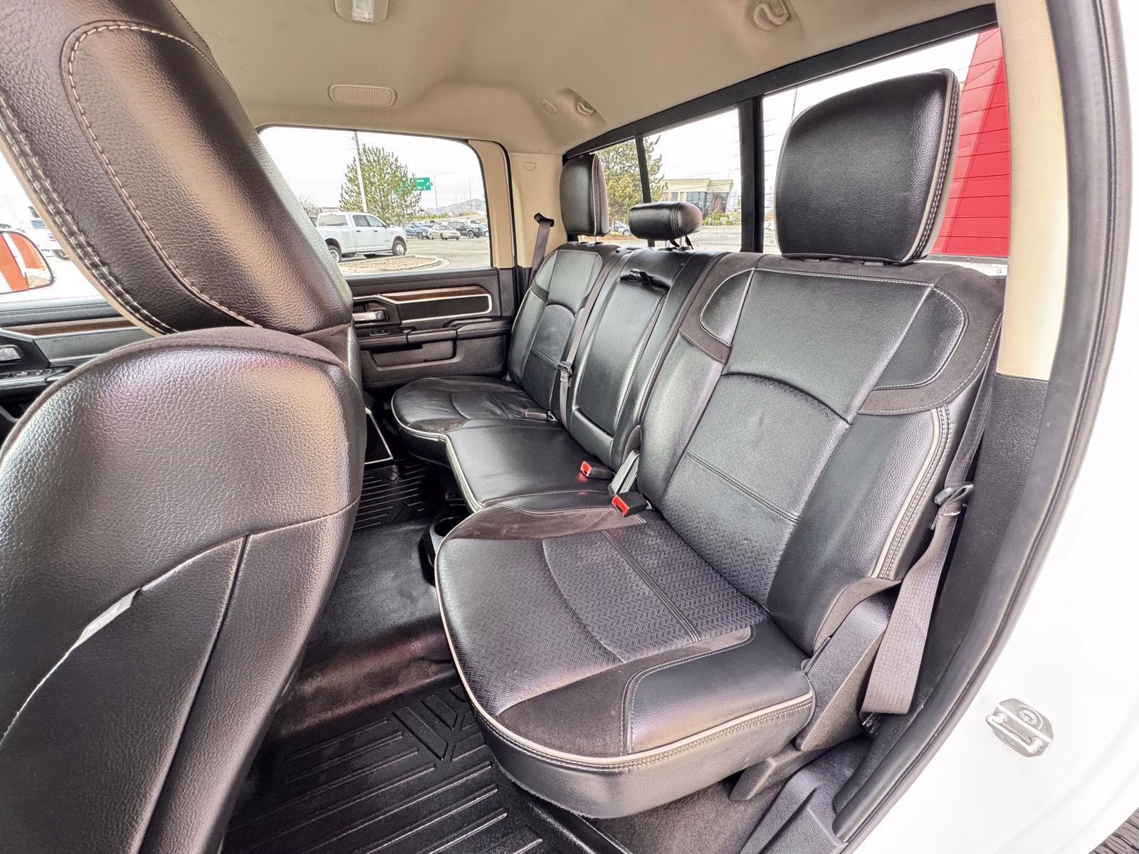 2022 Bright White Clearcoat Ram 2500 Laramie 4X4 Truck