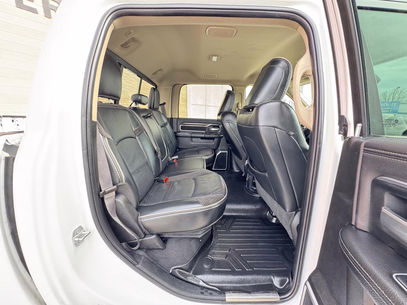 2022 Bright White Clearcoat Ram 2500 Laramie 4X4 Truck