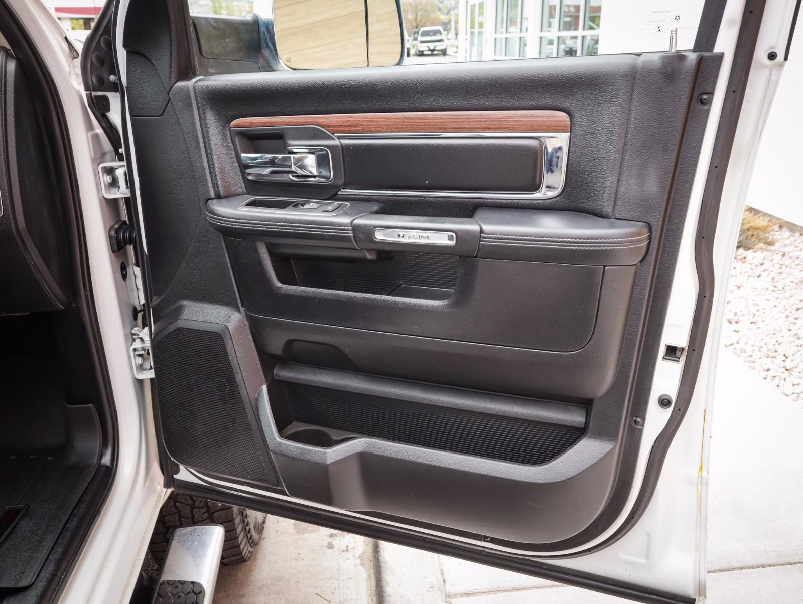 2016 Bright White Clearcoat Ram 2500 Laramie Power Wagon 4X4 Truck