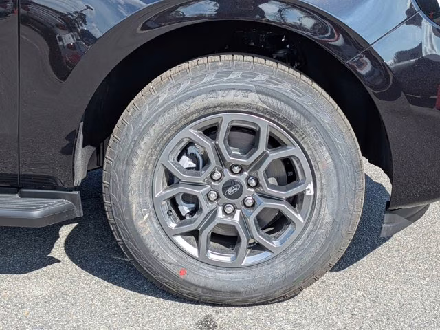 2026 Black Metallic Ford Expedition Max Active 4X4 SUV