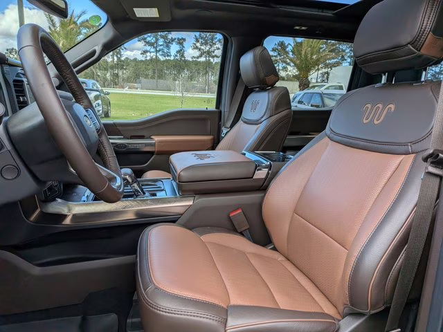 2025 Gray Metallic Ford F-150 King Ranch 4X4 Truck