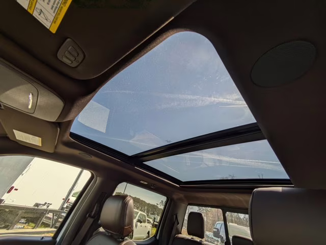 2025 Star White Metallic Tc Ford F-150 King Ranch 4X4 Truck