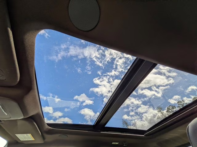 2025 Star White Metallic Tc Ford F-150 King Ranch 4X4 Truck