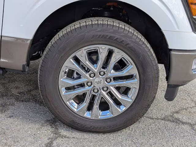 2025 Star White Metallic Tc Ford F-150 King Ranch 4X4 Truck