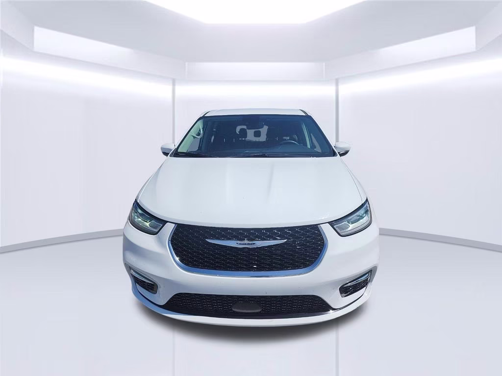 2023 Bright White Clearcoat Chrysler Pacifica Touring L FWD Van