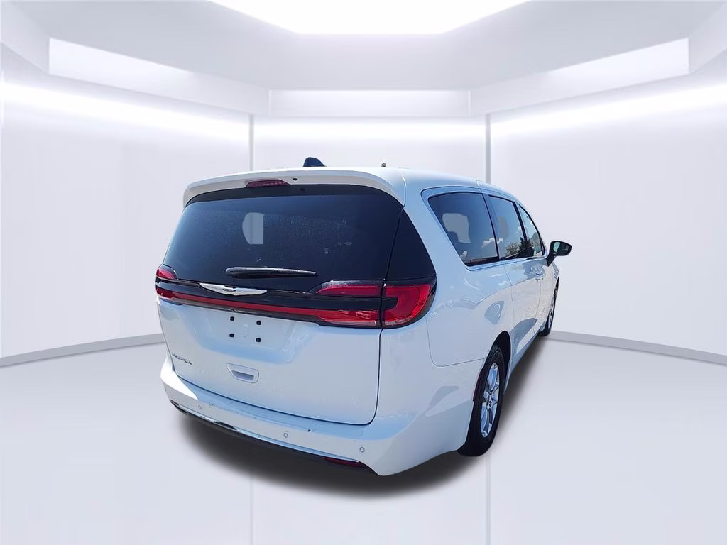 2023 Bright White Clearcoat Chrysler Pacifica Touring L FWD Van
