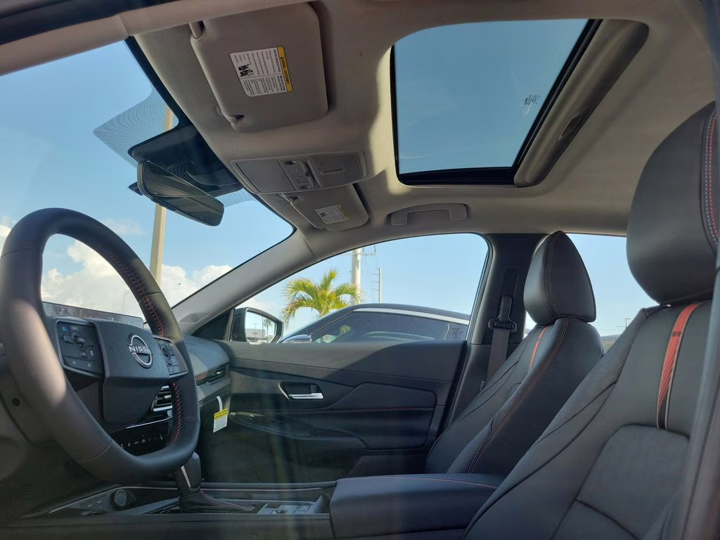 2026 Bluestone Pearl/Super Blk Nissan Sentra SR FWD Sedan