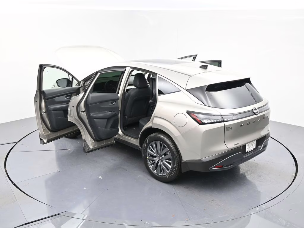 2026 Champagne Silver Metallic Nissan Murano SL AWD SUV