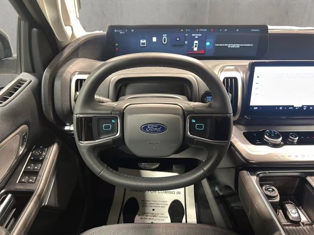 2025 Space Silver Metallic Ford Expedition Active 4X4 SUV