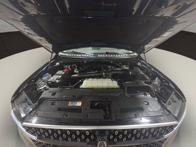 2025 Flight Blue Metallic Clearcoat Lincoln Navigator Reserve 4X4 SUV