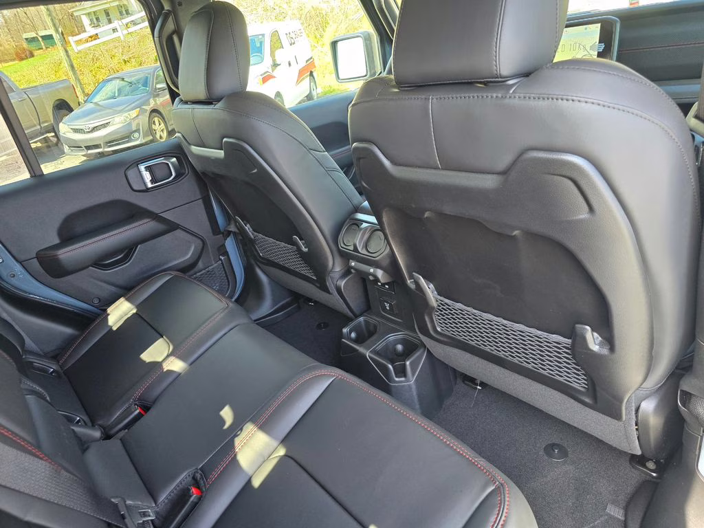 2026 Anvil Clearcoat Jeep Gladiator Rubicon 4X4 Truck