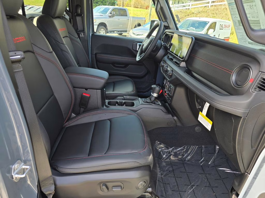 2026 Anvil Clearcoat Jeep Gladiator Rubicon 4X4 Truck