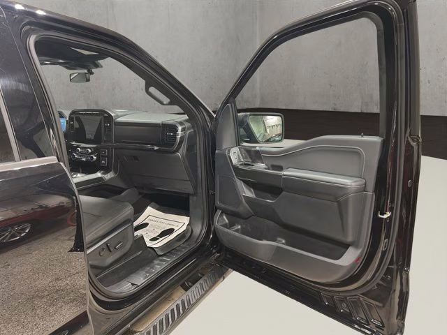 2023 Agate Black Metallic Ford F-150 XLT 4X4 Truck