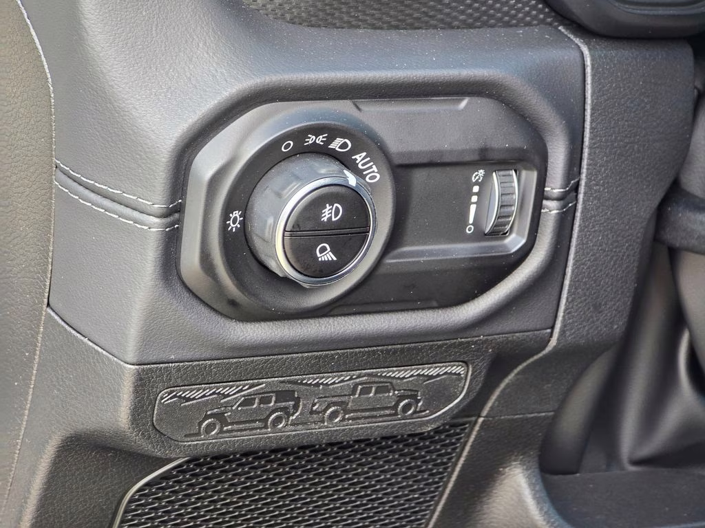 2026 Anvil Clearcoat Jeep Gladiator Rubicon 4X4 Truck