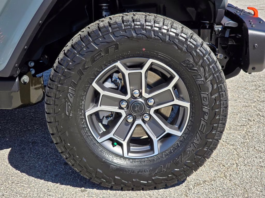 2026 Anvil Clearcoat Jeep Gladiator Mojave 4X4 Truck