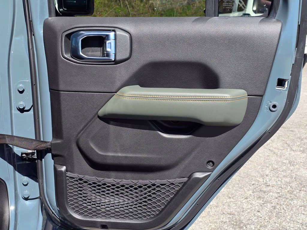 2026 Anvil Clearcoat Jeep Gladiator Mojave 4X4 Truck