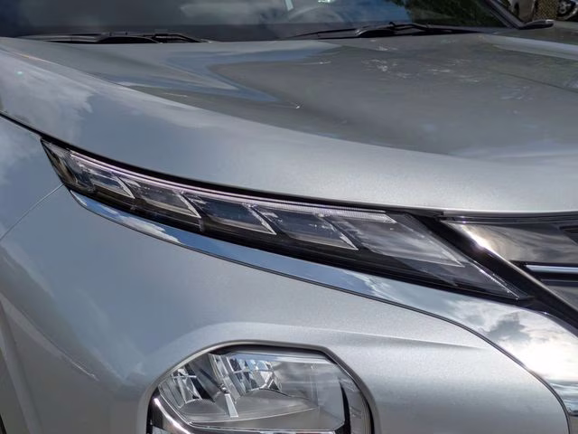 2025 Alloy Silver/Black Roof Mitsubishi Outlander PHEV SEL AWD SUV