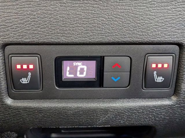 2025 Alloy Silver/Black Roof Mitsubishi Outlander PHEV SEL AWD SUV