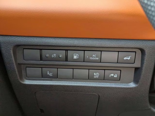 2025 Alloy Silver/Black Roof Mitsubishi Outlander PHEV SEL AWD SUV