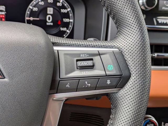 2025 Alloy Silver/Black Roof Mitsubishi Outlander PHEV SEL AWD SUV