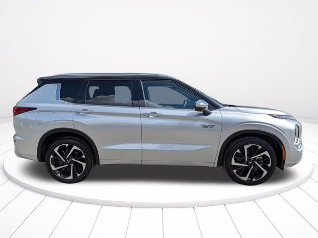 2025 Alloy Silver/Black Roof Mitsubishi Outlander PHEV SEL AWD SUV