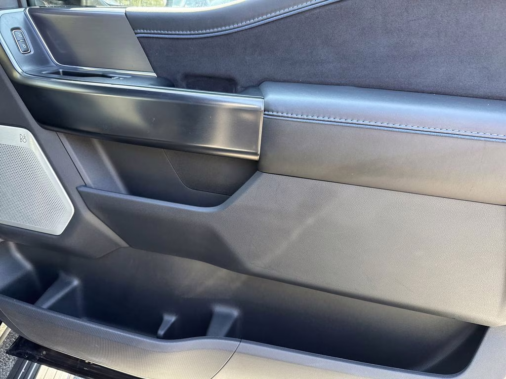 2024 Agate Black Metallic Ford F-150 Platinum 4X4 Truck