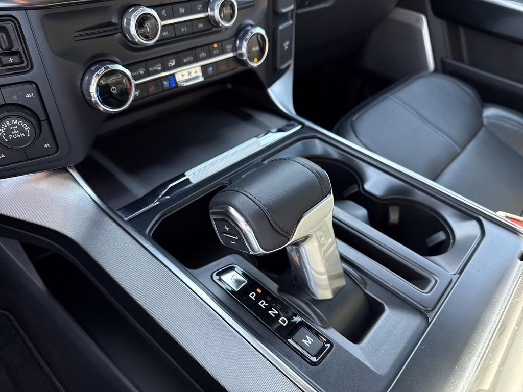 2024 Agate Black Metallic Ford F-150 Platinum 4X4 Truck