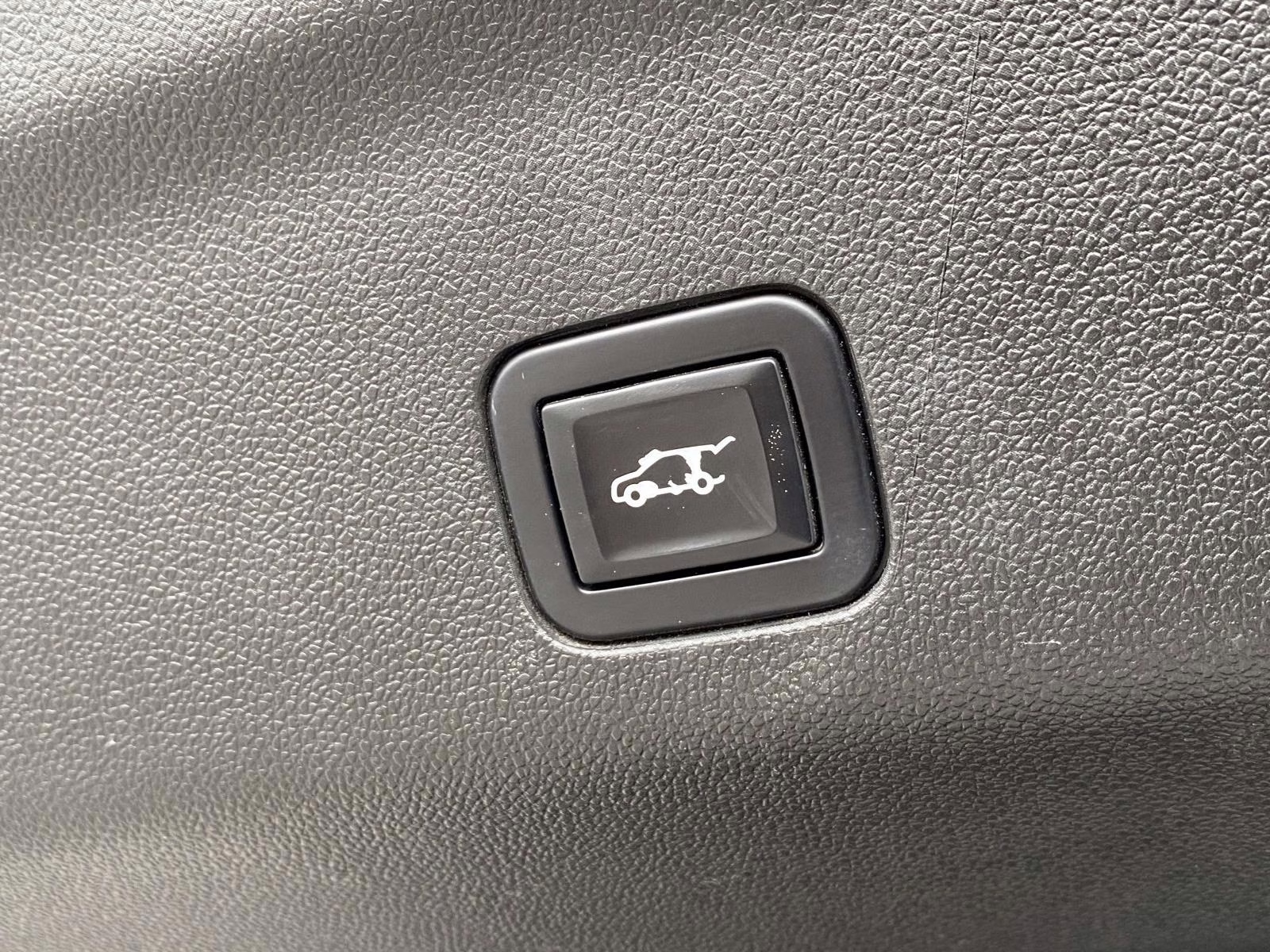 2023 Black Chevrolet Suburban High Country 4X4 SUV