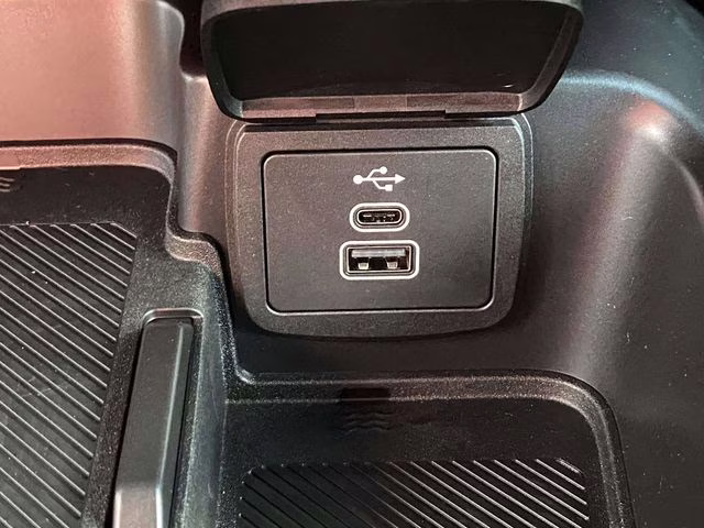 2026 Avalanche Ford Bronco Outer Banks 4X4 SUV