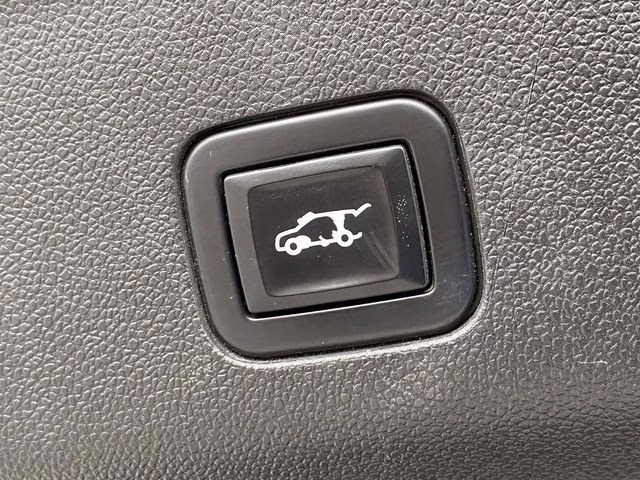 2023 Black Chevrolet Suburban High Country 4X4 SUV