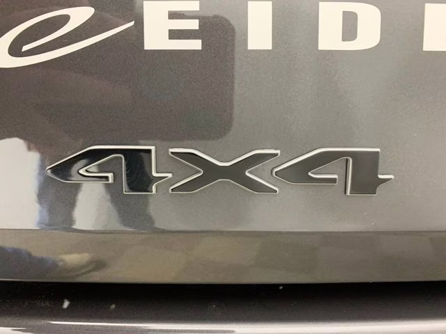 2026 Baltic Gray Metallic Clearcoat Jeep Grand Wagoneer L 4x4 4X4 SUV