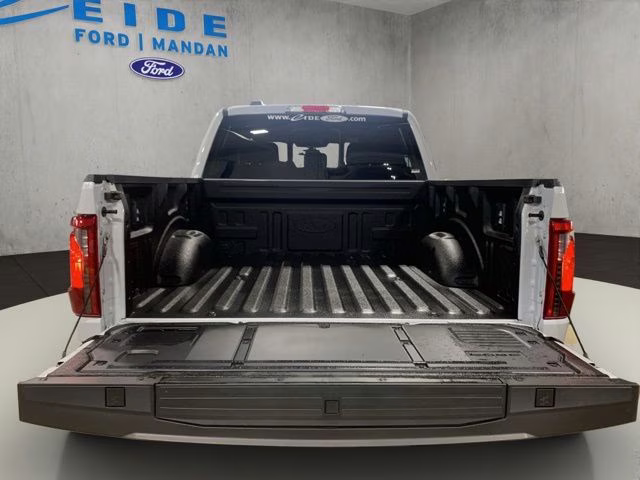 2025 Space White Metallic Ford F-150 XLT Black Appearance 4X4 Truck
