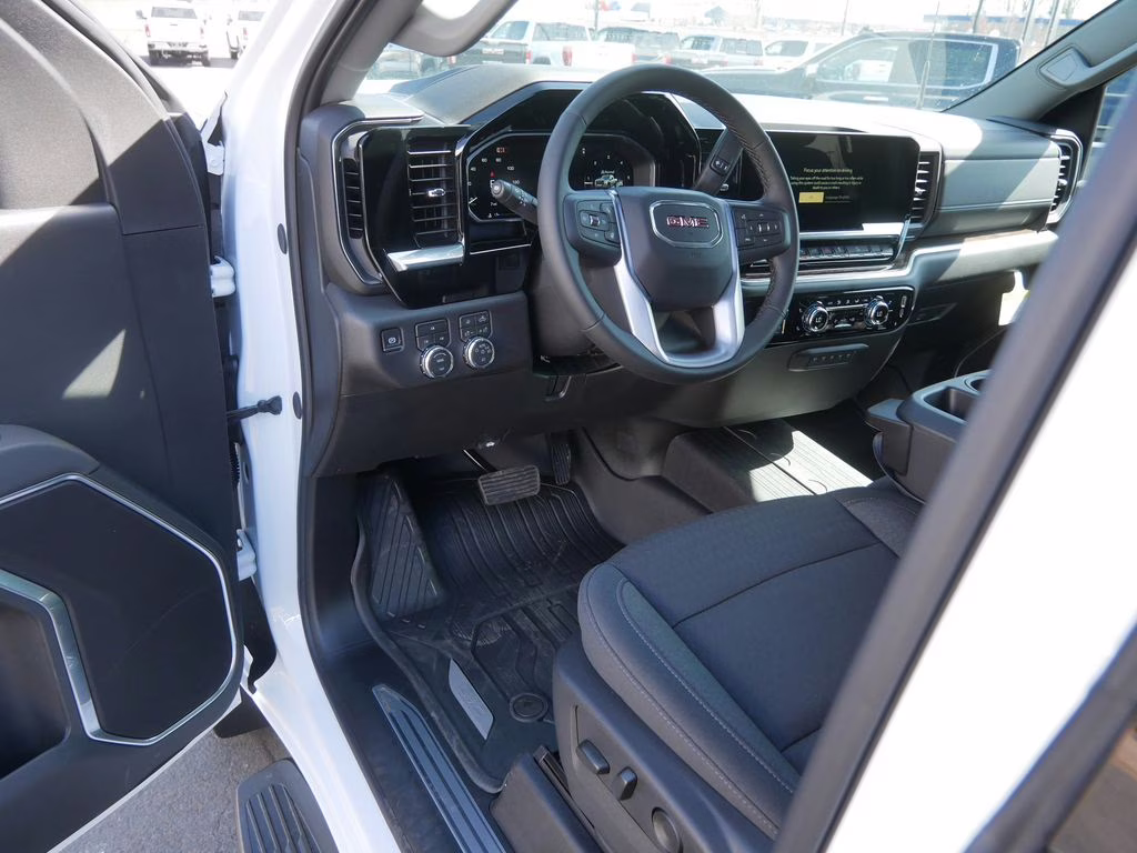 2026 Summit White GMC Sierra 3500HD SLE 4X4 Truck