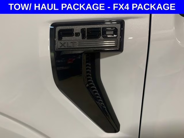 2025 Ford F-150 XLT - Photo 14