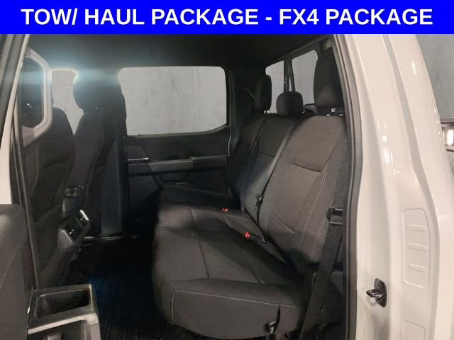 2025 Ford F-150 XLT - Photo 17
