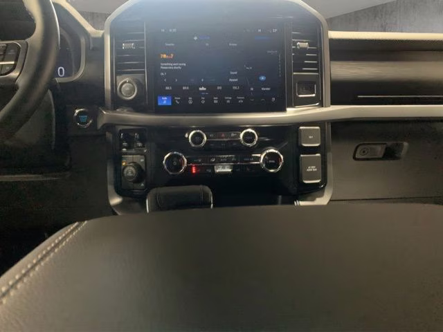 2025 Space White Metallic Ford F-150 XLT Black Appearance 4X4 Truck