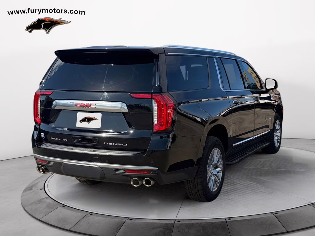 2023 Onyx Black GMC Yukon XL Denali Preferred w/Adaptive Cruise 4X4 SUV