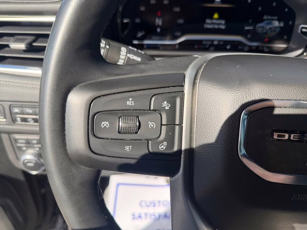 2023 Onyx Black GMC Yukon XL Denali Preferred w/Adaptive Cruise 4X4 SUV