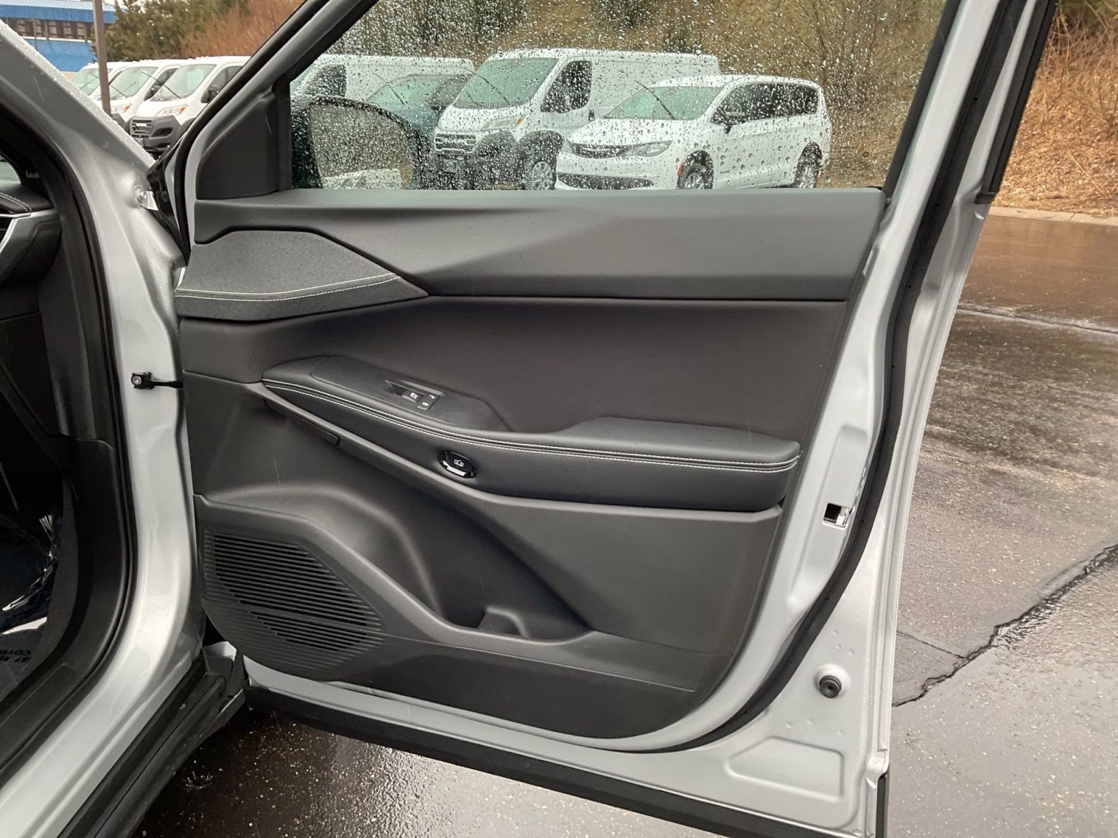 2026 Silver Zynith Clearcoat Jeep Cherokee Laredo 4X4 SUV