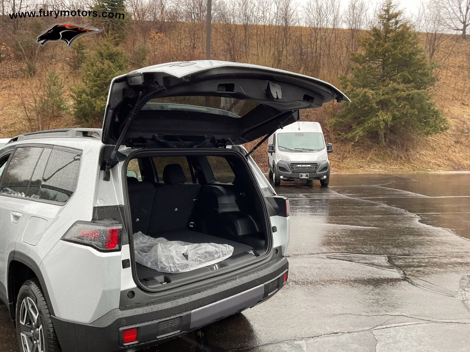 2026 Silver Zynith Clearcoat Jeep Cherokee Laredo 4X4 SUV