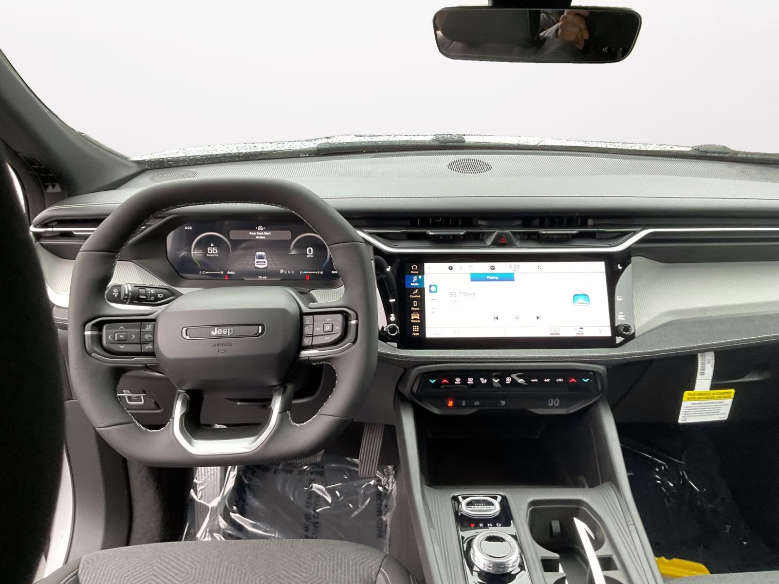 2026 Silver Zynith Clearcoat Jeep Cherokee Laredo 4X4 SUV