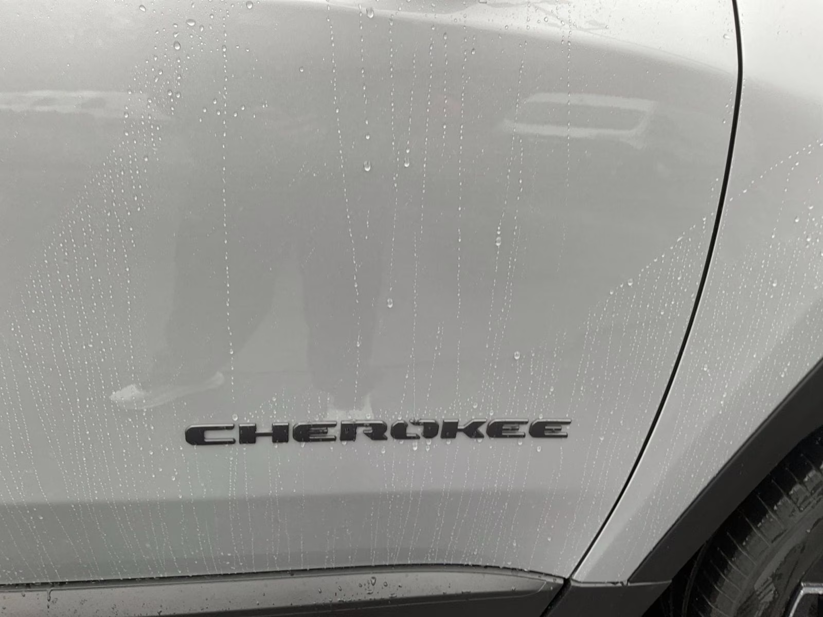 2026 Silver Zynith Clearcoat Jeep Cherokee Laredo 4X4 SUV