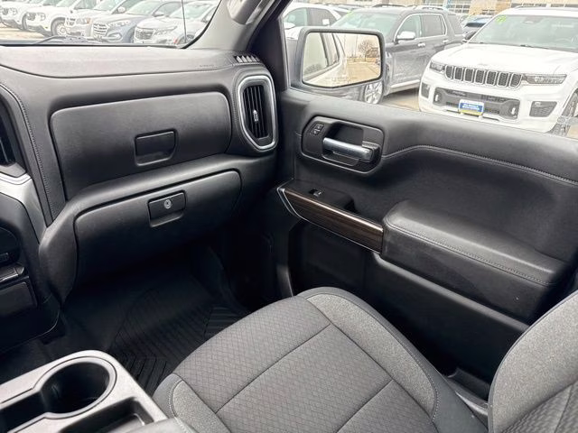 2021 Summit White Chevrolet Silverado 1500 LT 4X4 Truck